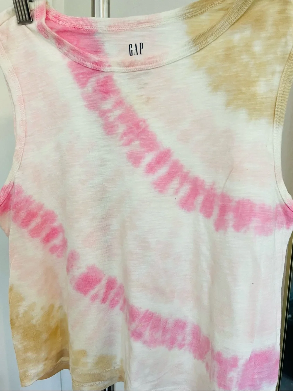 GAP Kids Tie-Dye Tank Top in White, Pink, Yellow